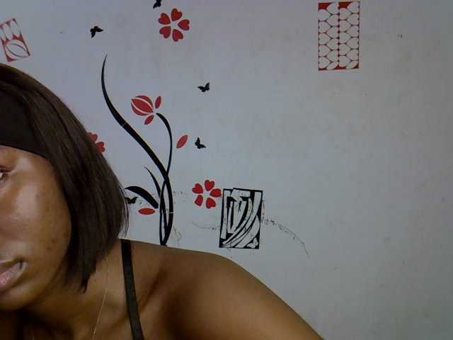 Nastywet-eva live cam on BongaCams