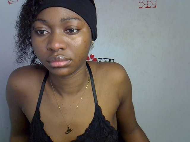 Nastywet-eva live cam on BongaCams