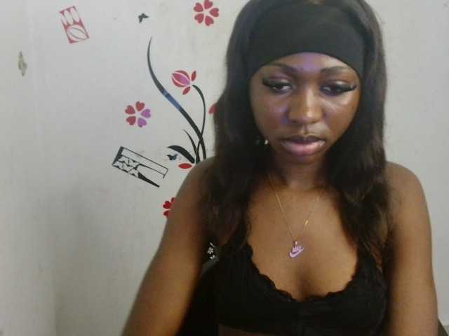 Nastywet-eva live cam on BongaCams