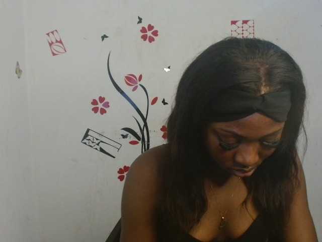 Nastywet-eva live cam on BongaCams