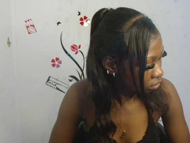 Nastywet-eva live cam on BongaCams