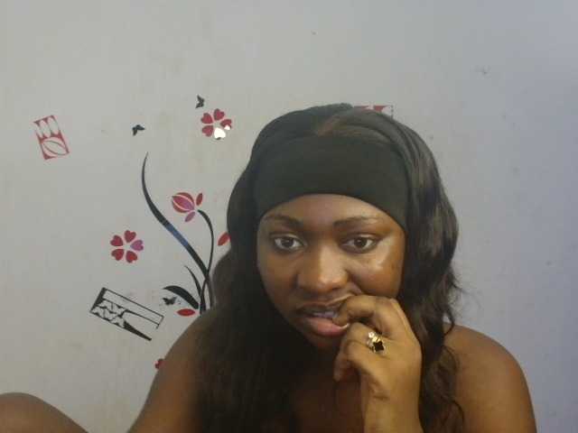 Nastywet-eva live cam on BongaCams