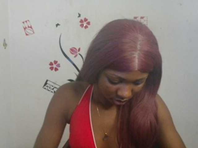 Nastywet-eva live cam on BongaCams
