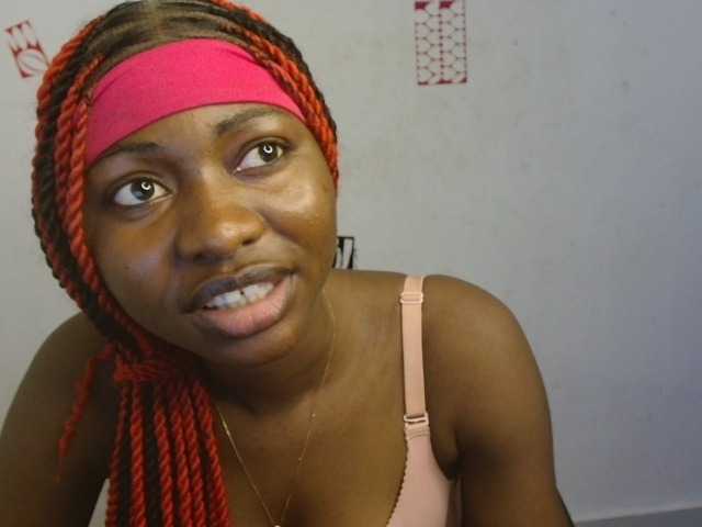 Nastywet-eva live cam on BongaCams