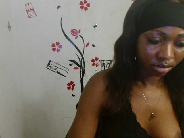 Nastywet-eva live cam on BongaCams
