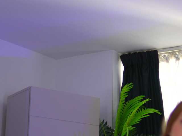 AlyonaKatya live cam on BongaCams