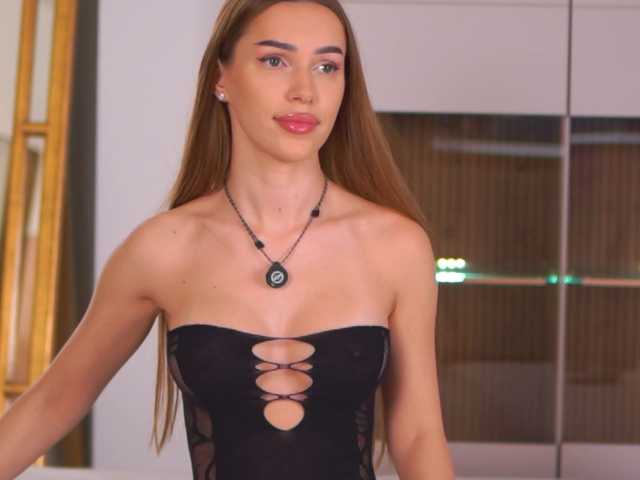 AlyonaKatya live cam on BongaCams