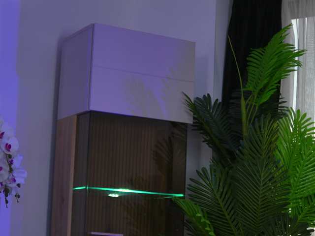 AlyonaKatya live cam on BongaCams