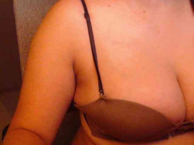 DanielaWilzon webcam