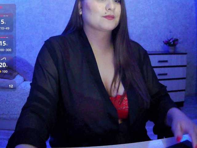 AgathaMyers live webcam show