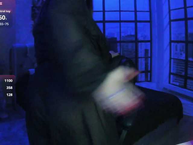 AgathaMyers live cam on BongaCams