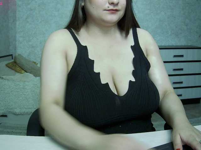 AgathaMyers live cam on BongaCams