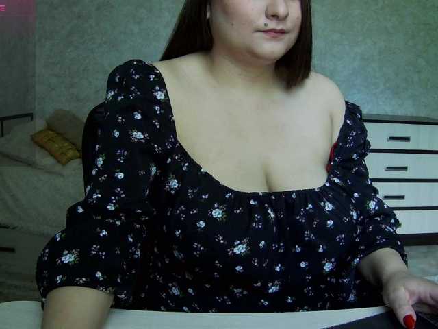 AgathaMyers live cam on BongaCams
