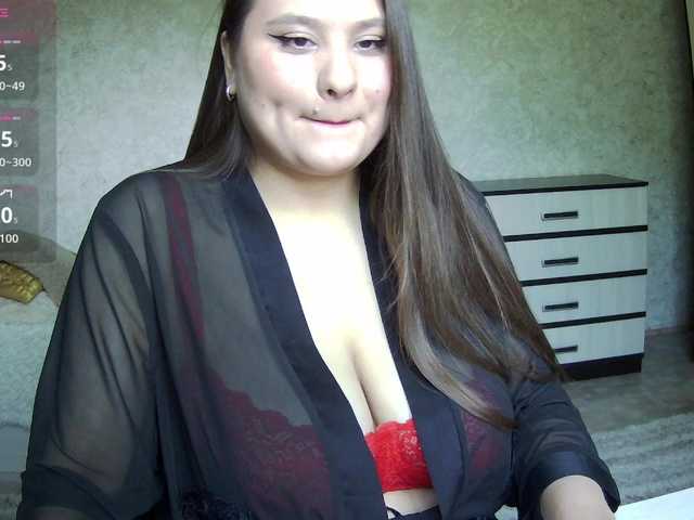 AgathaMyers — live female cam