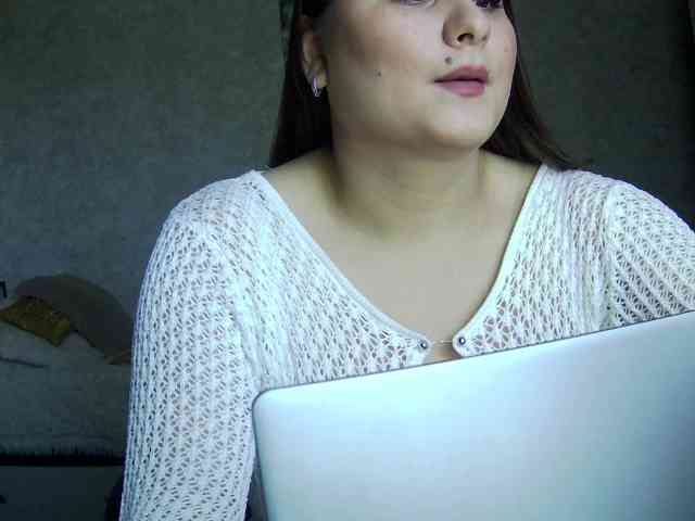AgathaMyers webcam