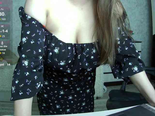 AgathaMyers webcam
