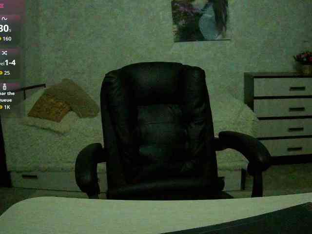 AgathaMyers webcam