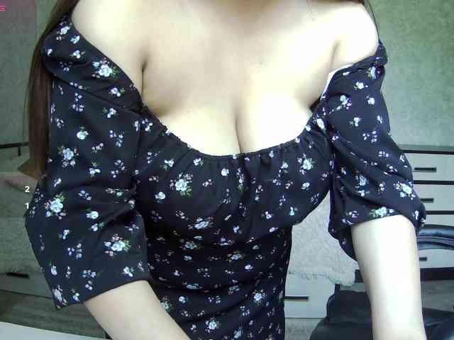 AgathaMyers webcam