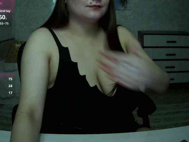 AgathaMyers webcam