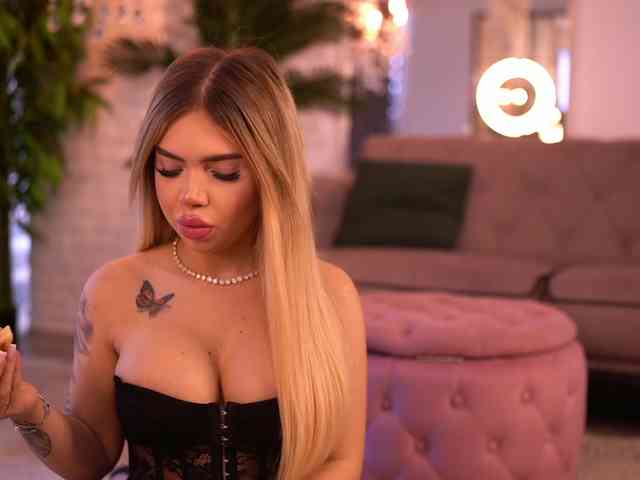 MaevaRey MaevaRey