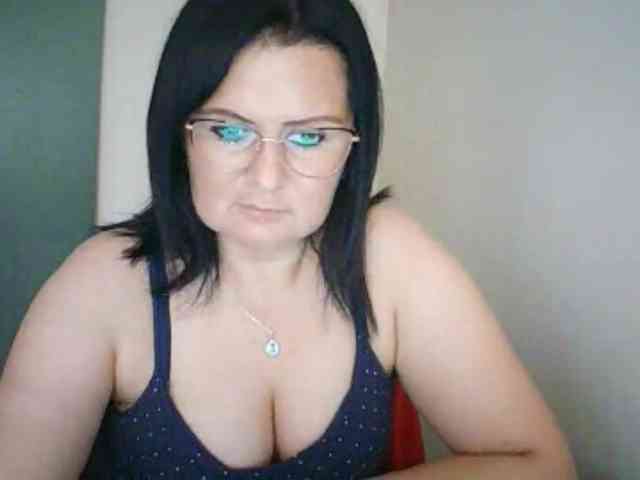 Model: SonjaHot