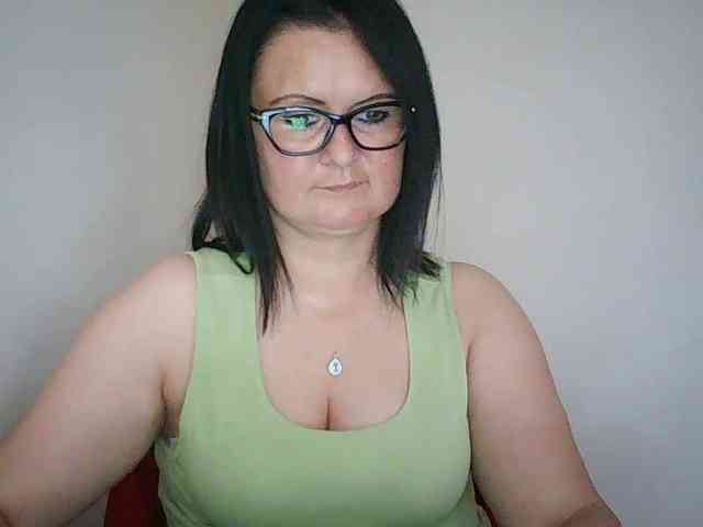 Model: SonjaHot
