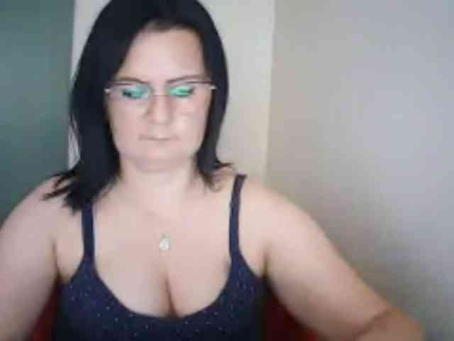 Model: SonjaHot