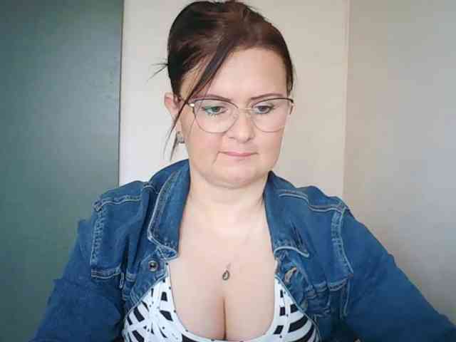 Model: SonjaHot