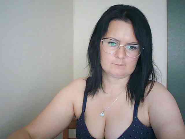 Model: SonjaHot