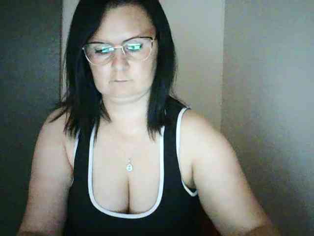 Model: SonjaHot