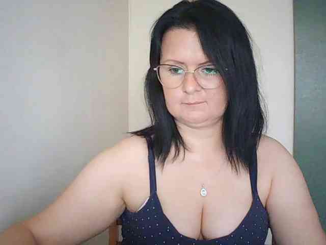 Model: SonjaHot