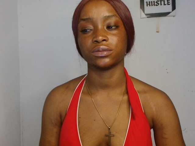 Naughty-choco live cam on BongaCams