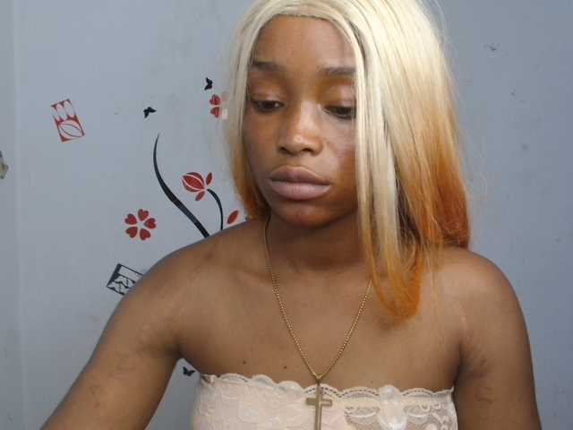 Naughty-choco live cam on BongaCams