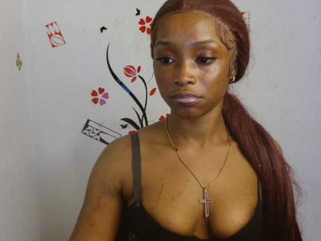 Naughty-choco live cam on BongaCams
