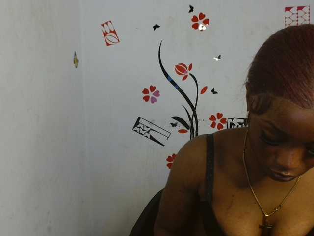 Naughty-choco live cam on BongaCams