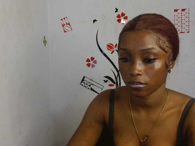 Naughty-choco live cam on BongaCams