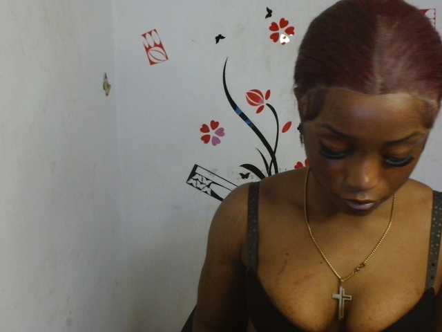 Naughty-choco live cam on BongaCams