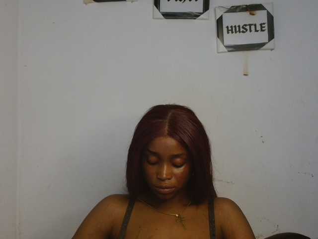 Naughty-choco live cam on BongaCams