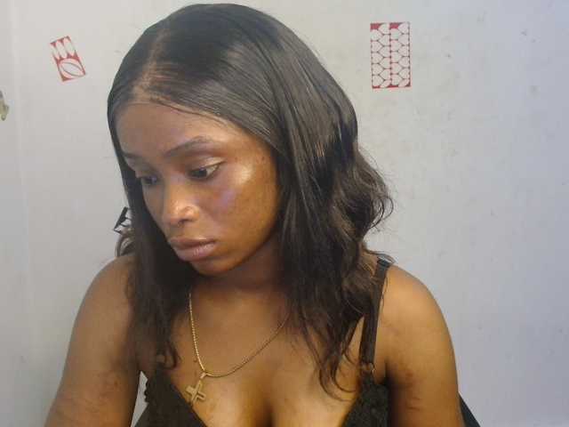 Naughty-choco live cam on BongaCams