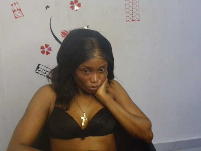 Naughty-choco live cam on BongaCams