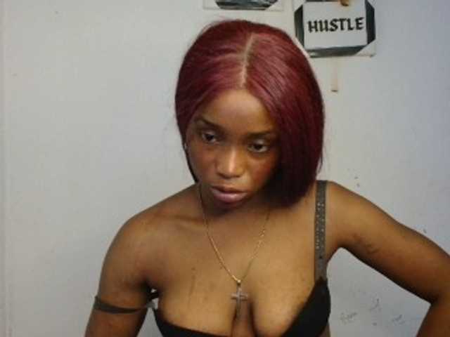 Naughty-choco live cam on BongaCams