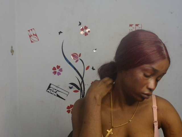 Naughty-choco live cam on BongaCams