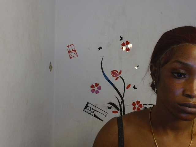 Naughty-choco live cam on BongaCams