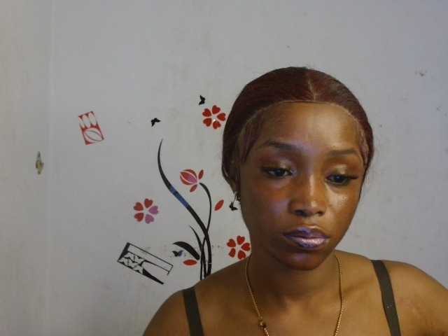 Naughty-choco live cam on BongaCams