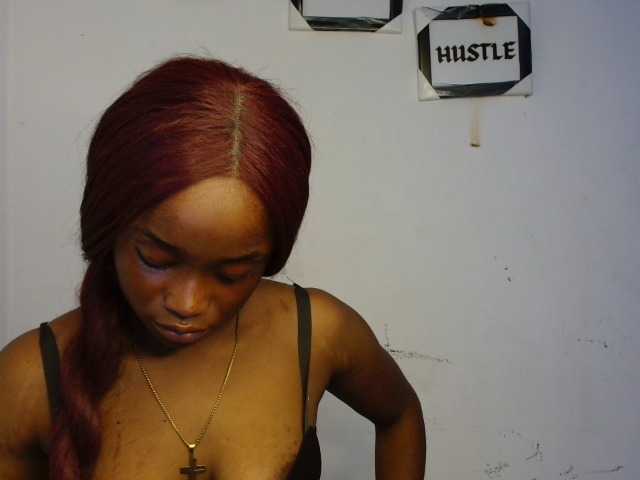 Naughty-choco live cam on BongaCams