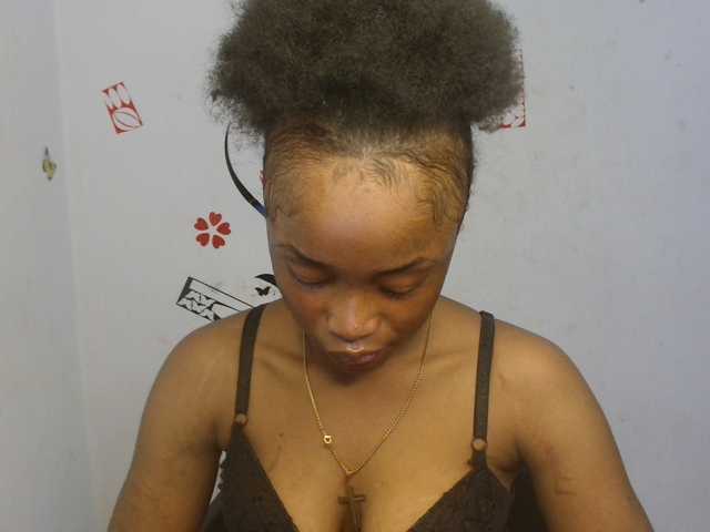 Naughty-choco live cam on BongaCams