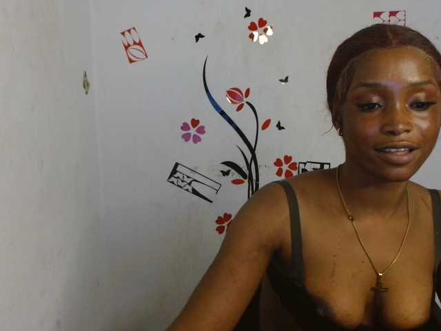 Naughty-choco live cam on BongaCams