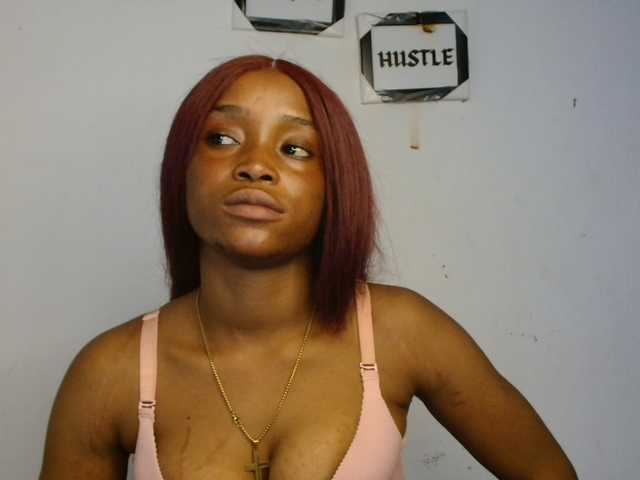 Naughty-choco live cam on BongaCams