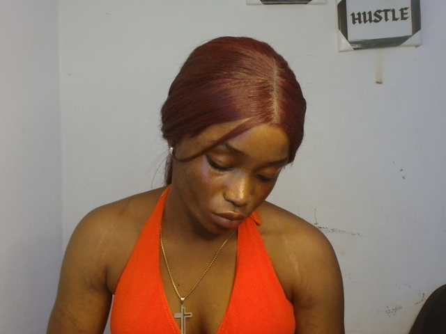 Naughty-choco live cam on BongaCams