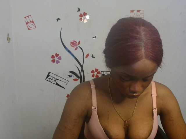 Naughty-choco live cam on BongaCams